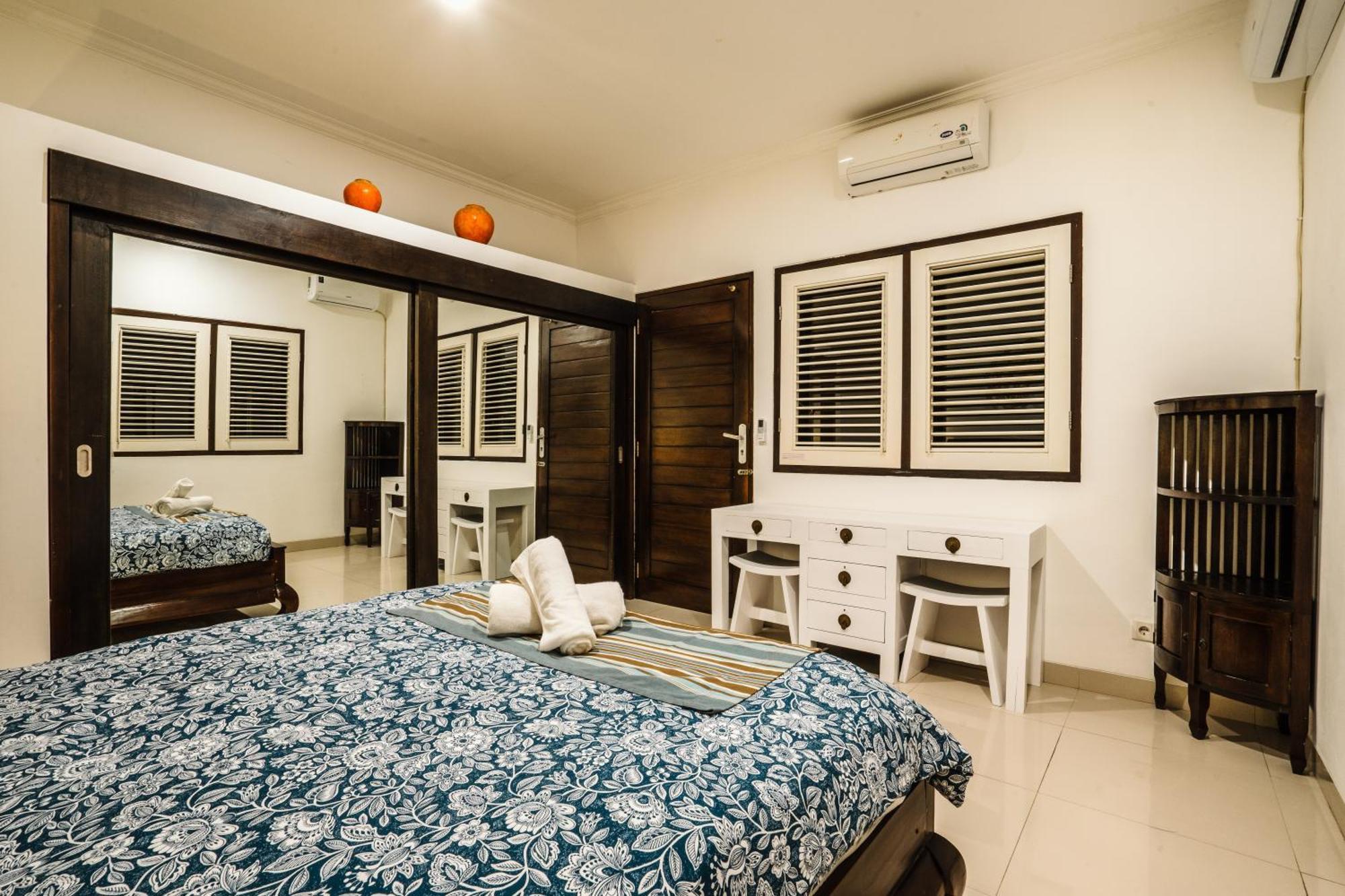 Sari Temuku Villa Seminyak Extérieur photo